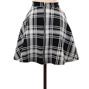 Hot Topic Black and White Plaid A-Line Skirt
